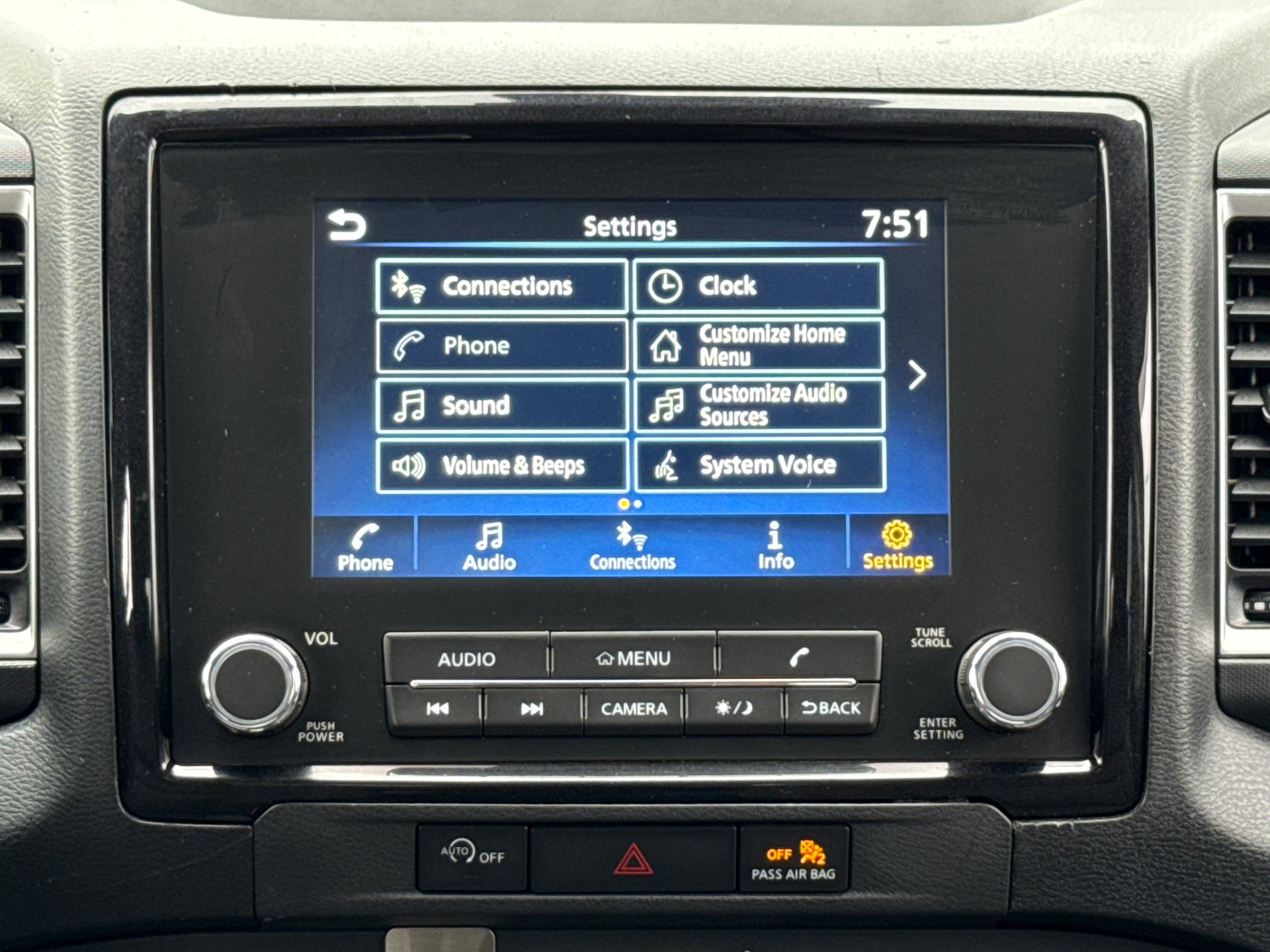 Used 2023 Glacier White Nissan SV image 20