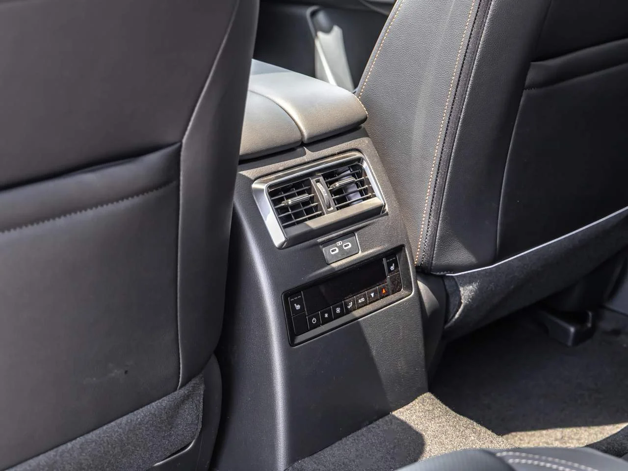 New 2026 Machine Gray Metallic Mazda 3.3 Turbo Premium Sport AWD image 18