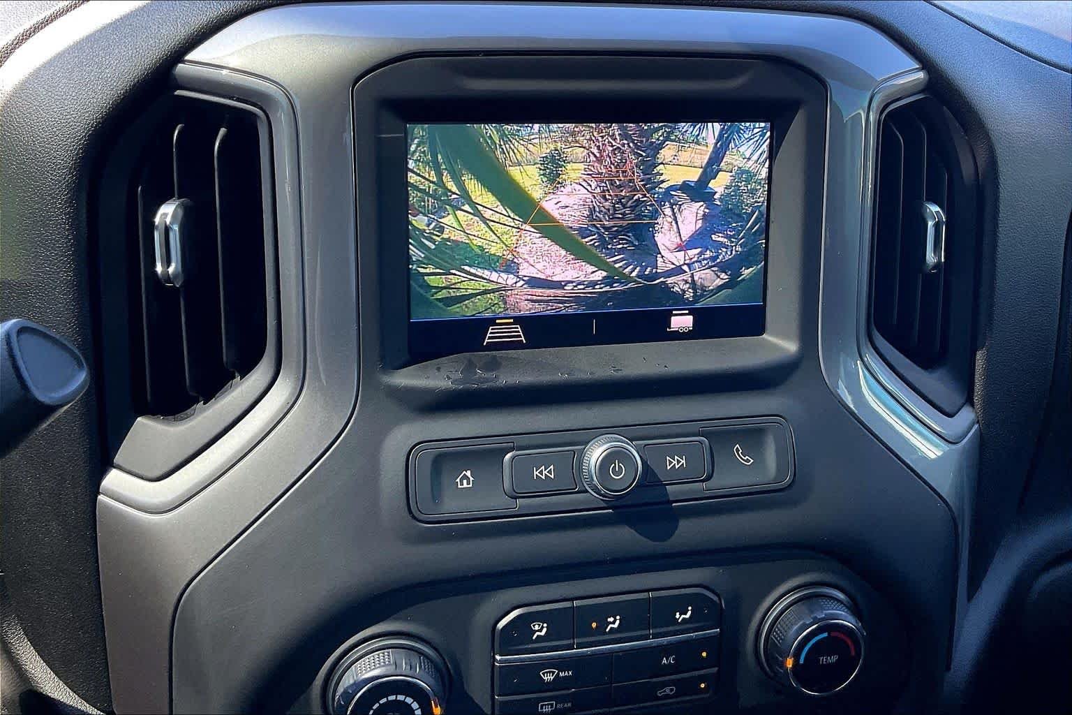 Used 2020 Black Chevrolet Custom image 21