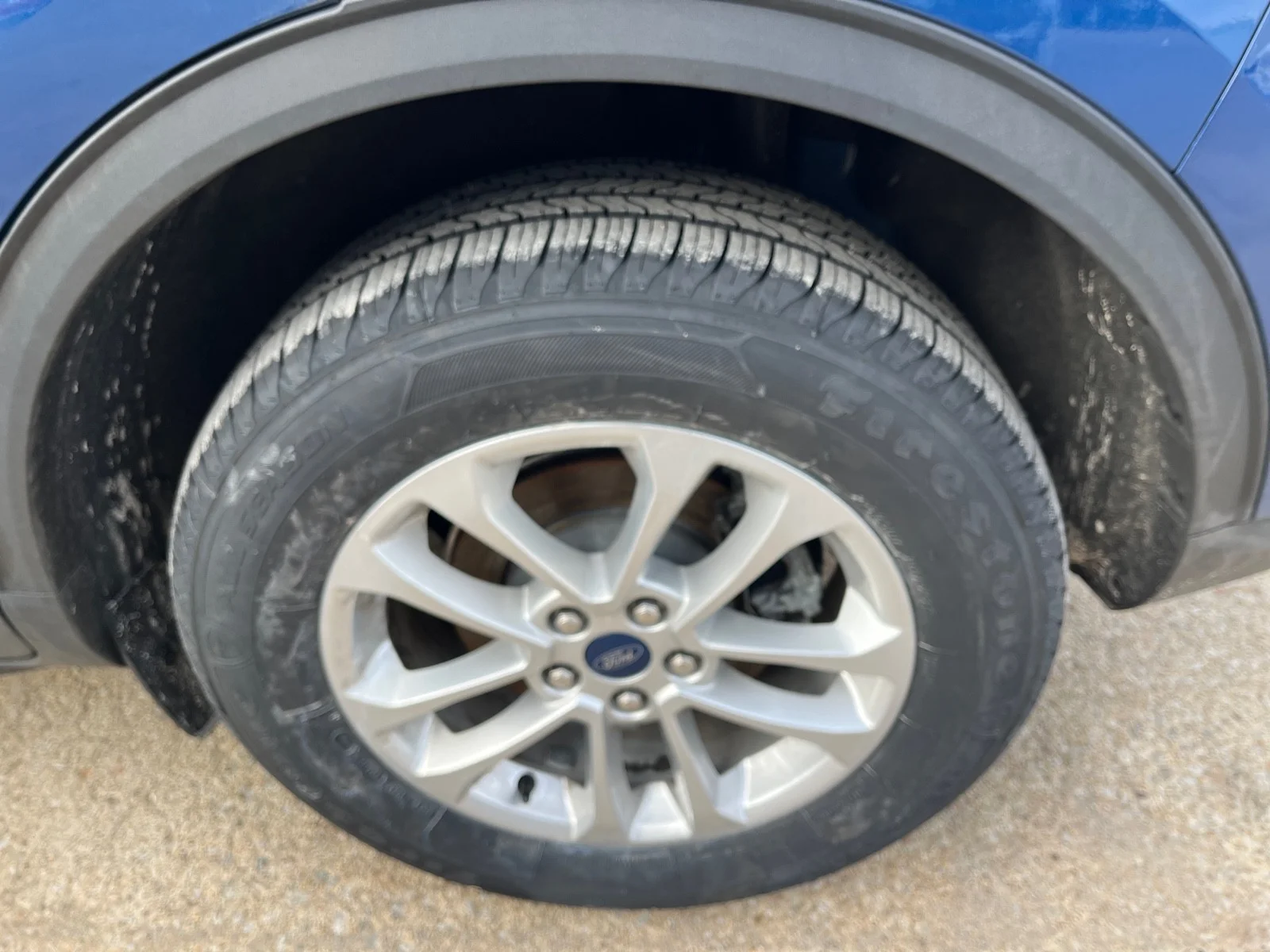 Used 2022 Atlas Blue Metallic Ford SE image 26