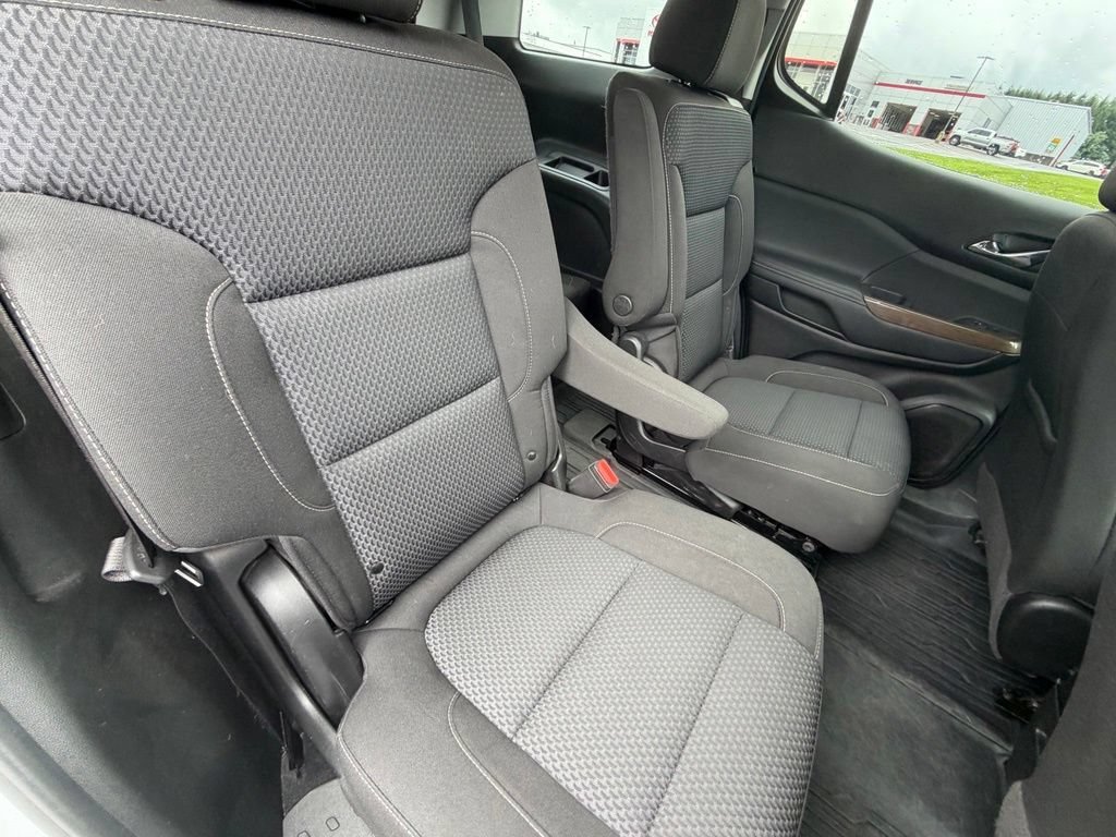 Used 2022 Summit White GMC SLE image 43