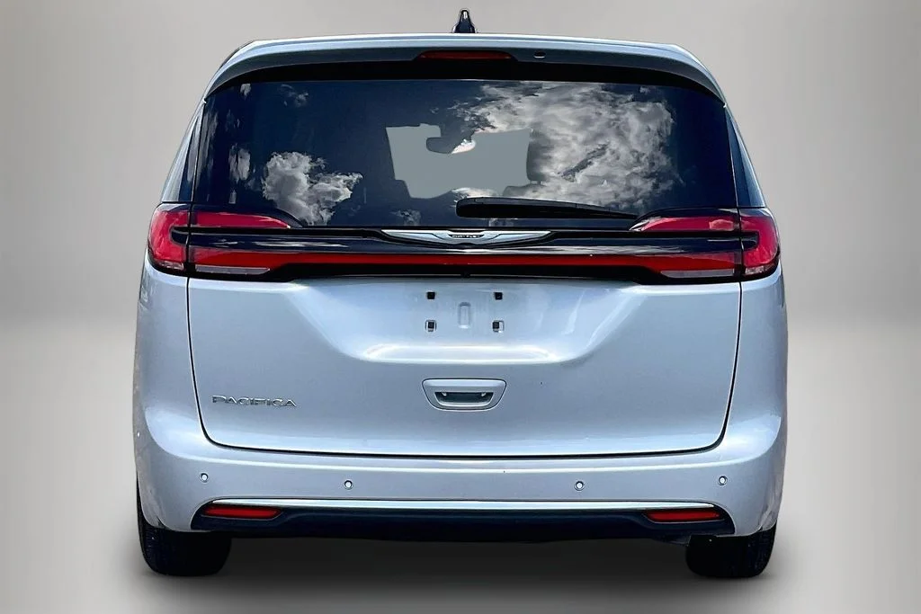 Certified Used 2024 Silver Chrysler Touring L image 6