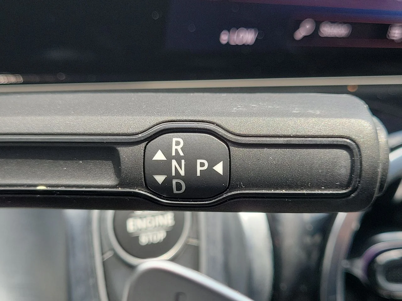 Certified Used 2023  Mercedes-Benz GLB 250 image 30