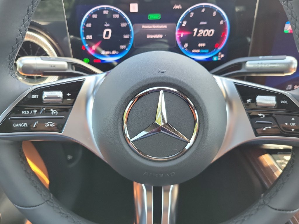 New 2027 MANUFAKTUR Alpine Grey Mercedes-Benz CLA 220 image 19