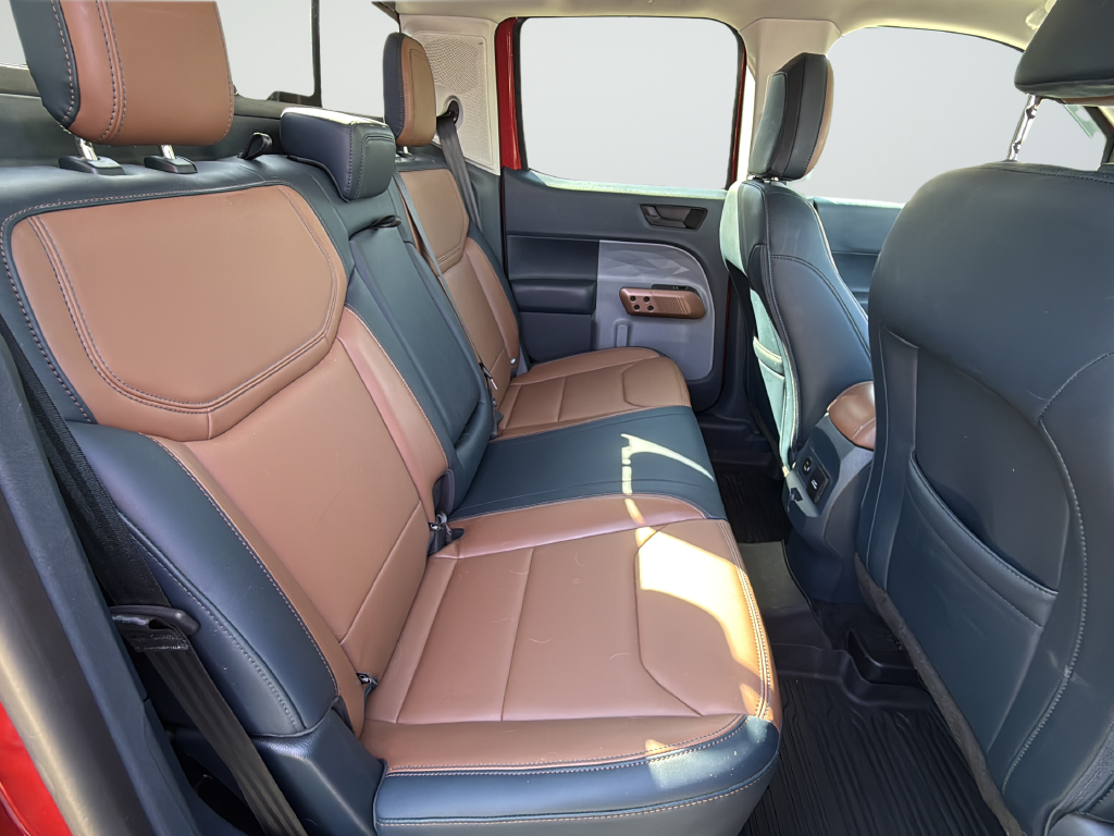 Used 2022 Red Ford Lariat image 17
