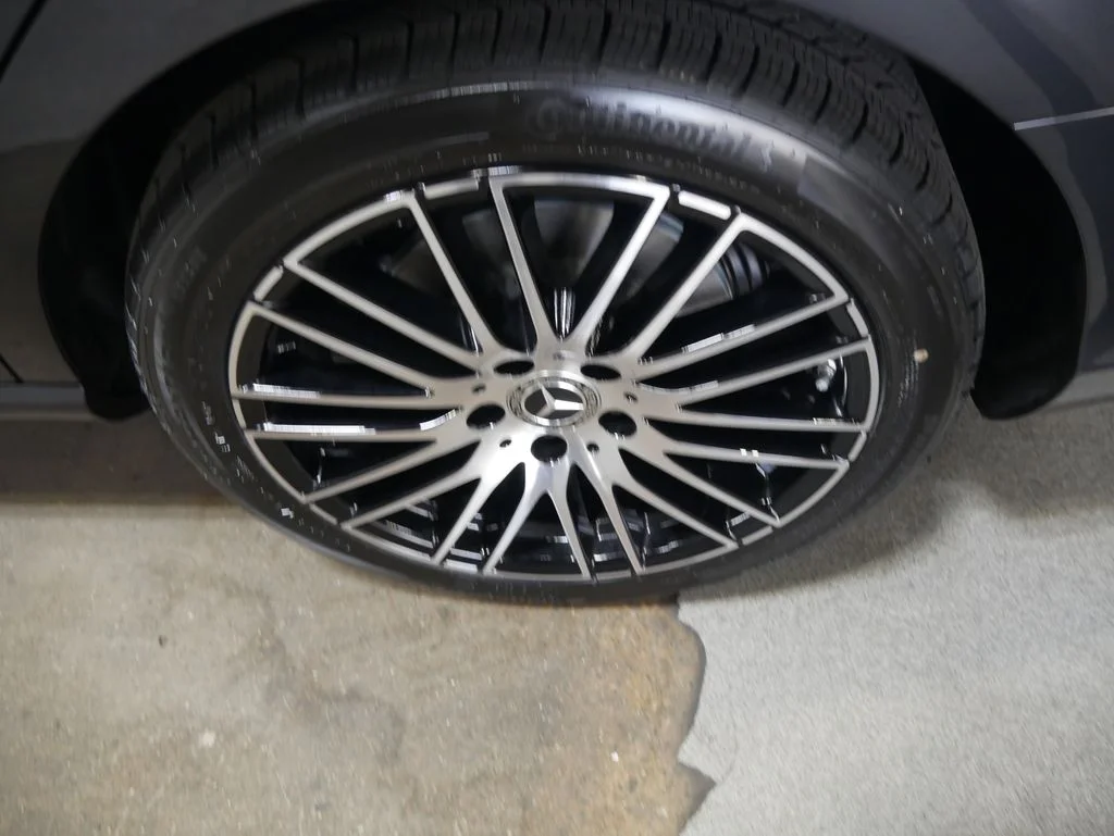 New 2026 Graphite Grey Metallic Mercedes-Benz C 300 image 59