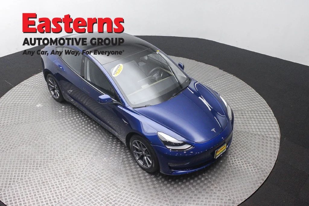 Used 2023 Blue Tesla Long Range image 3