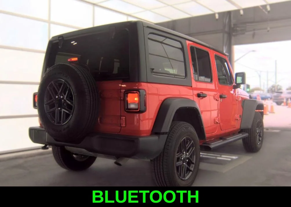 Used 2024 Red Jeep Sport S image 4