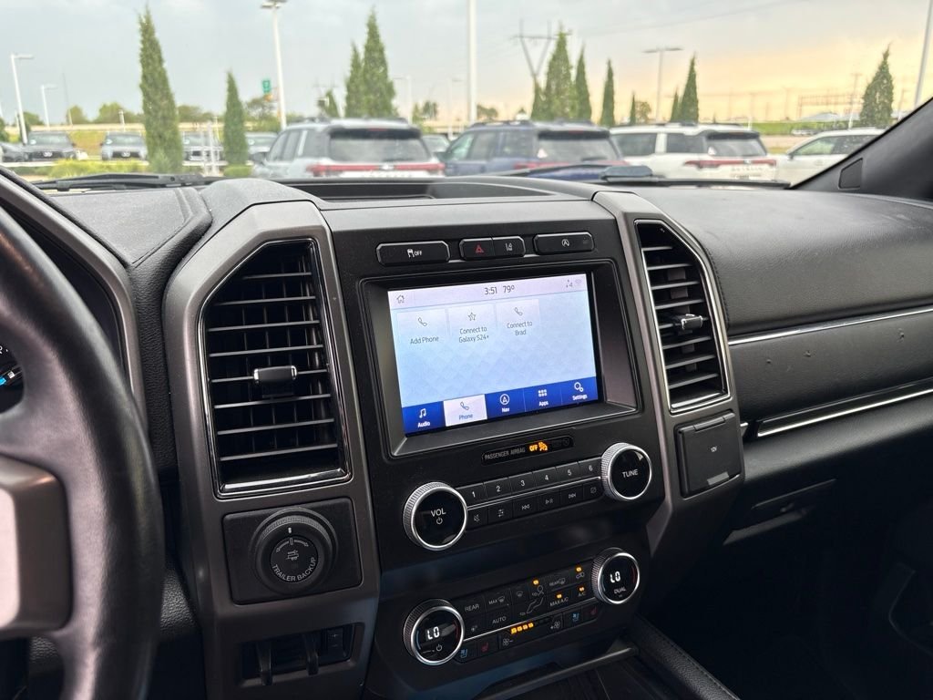 Used 2021 Black Ford XLT image 3