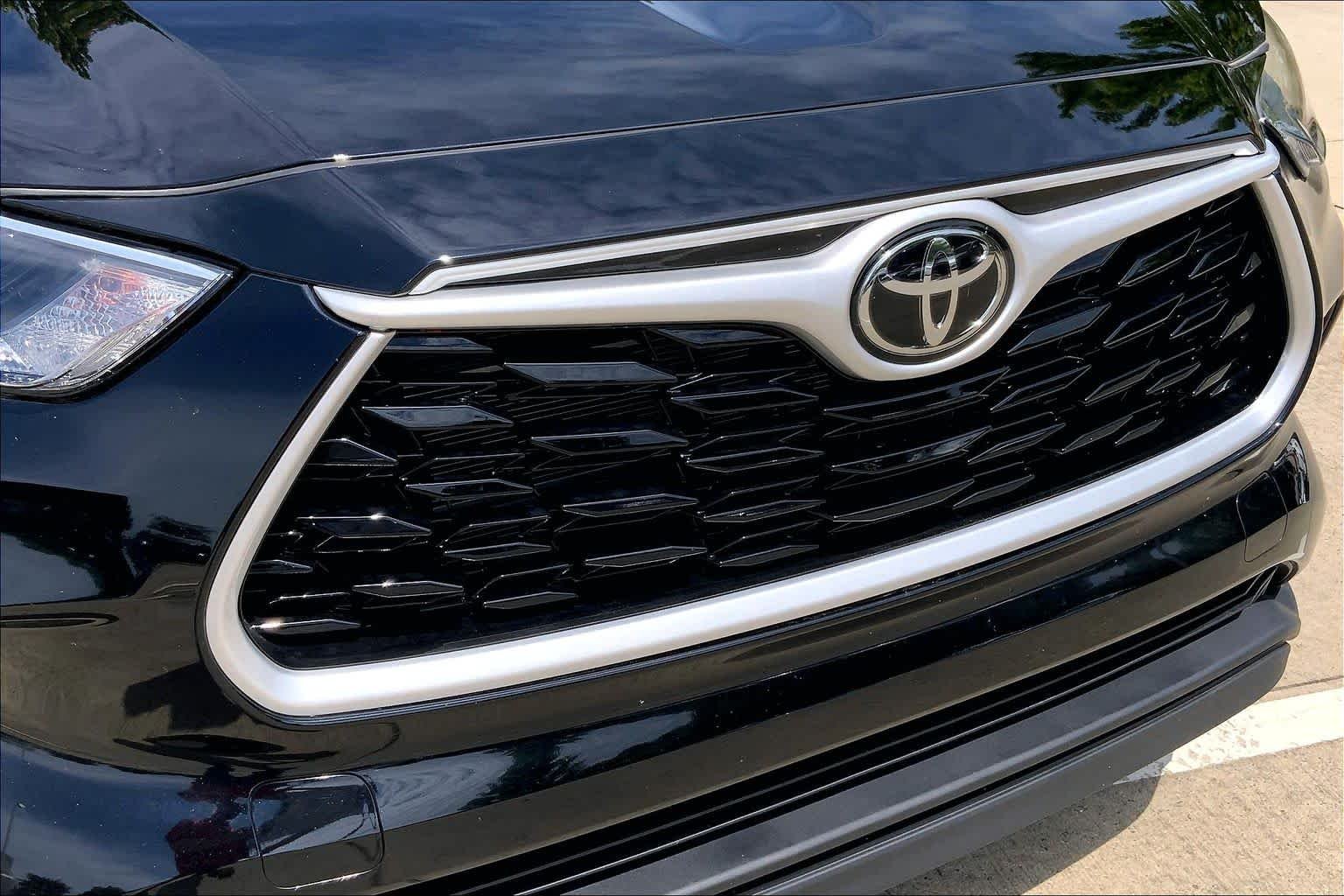 2026 Toyota Highlander XLE - Photo 32