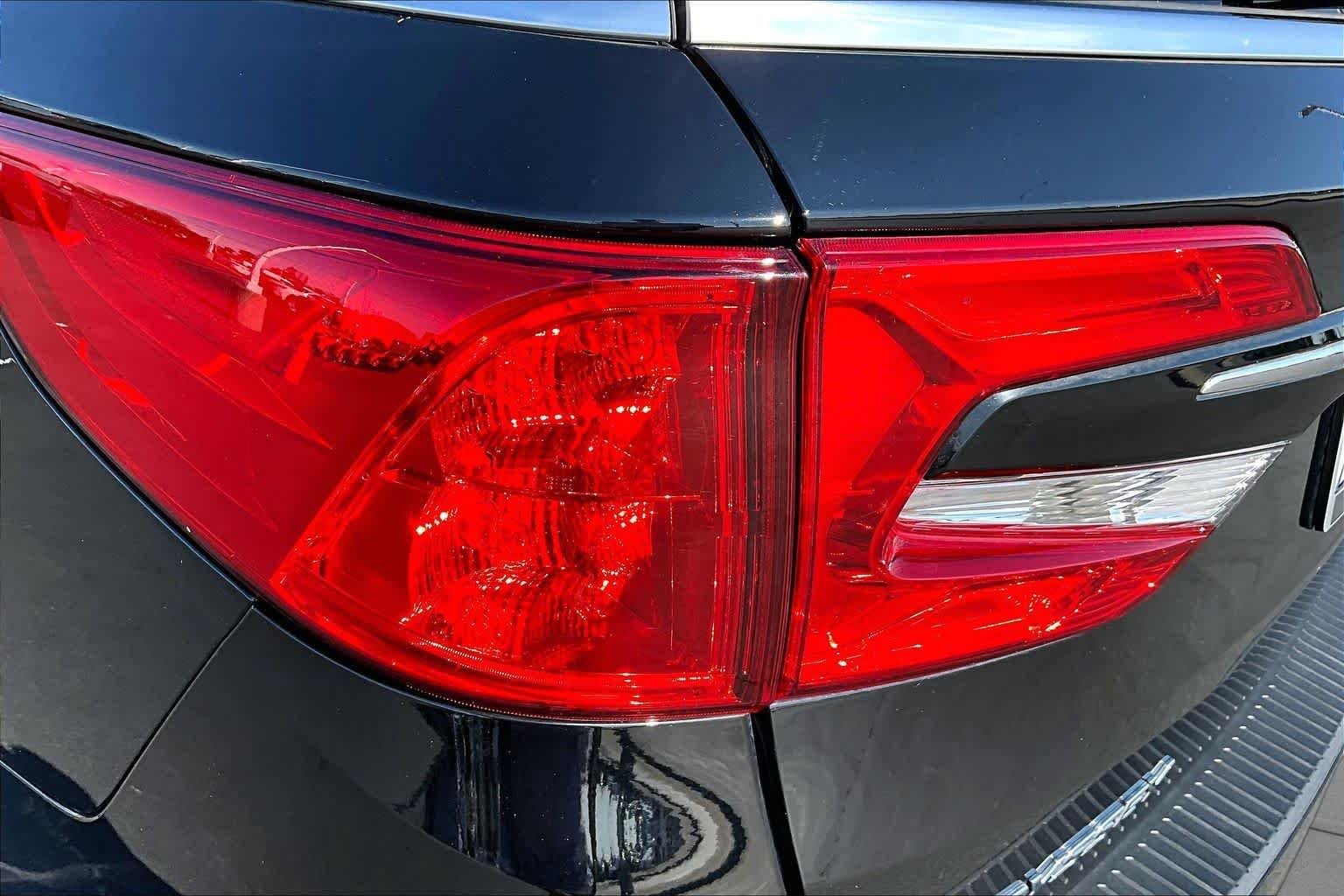 2023 Honda Odyssey EX-L - Photo 28