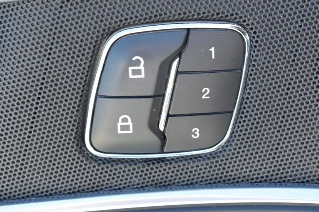 Used 2019 Red Ford Limited image 10