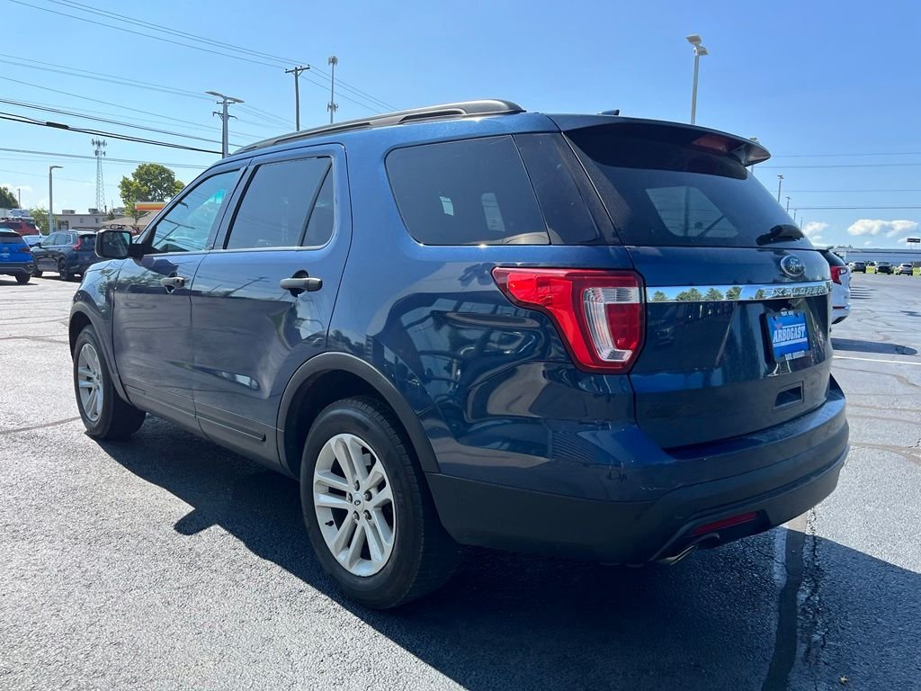 Used 2016 Blue Ford Base image 6