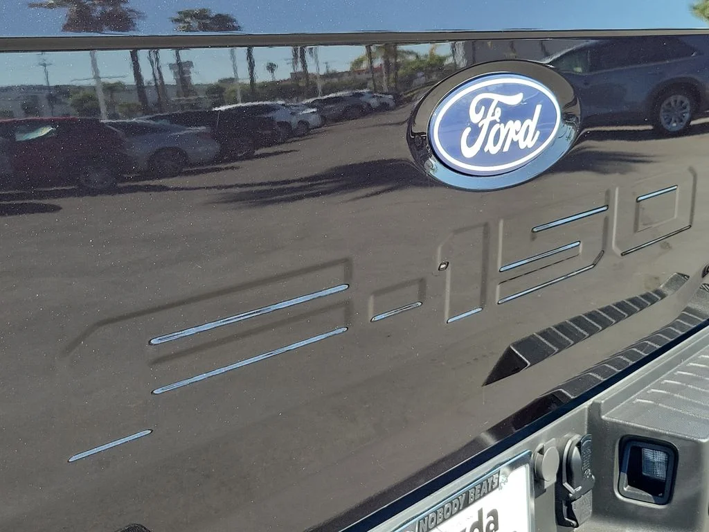 Used 2025 Black Metallic Ford XLT image 24