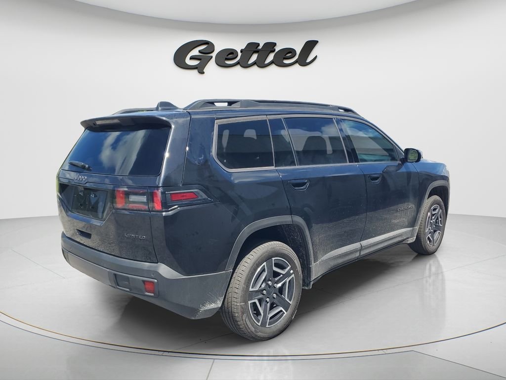 New 2026 Diamond Black Crystal Pearl-Coat Exterior Paint Jeep Limited image 4