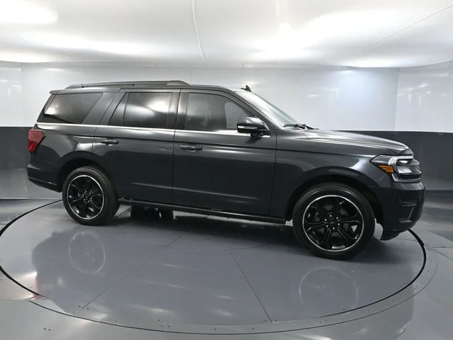 2023 Ford Expedition Limited - Photo 4