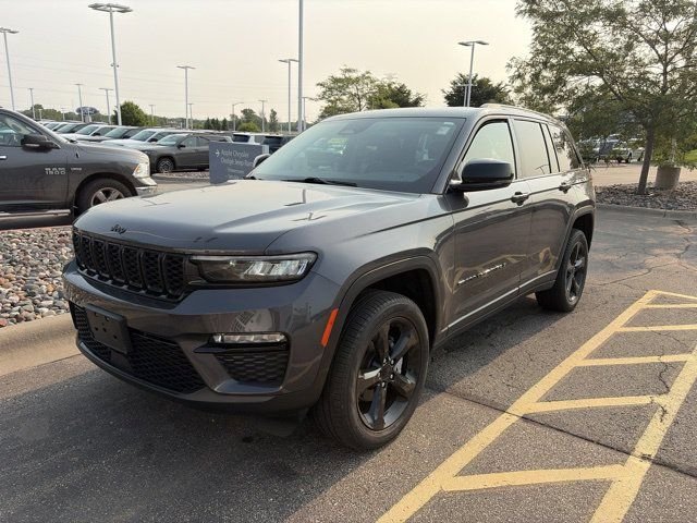 Certified 2023 Jeep Grand Cherokee Limited with VIN 1C4RJHBG9PC546561 for sale in Shakopee, Minnesota