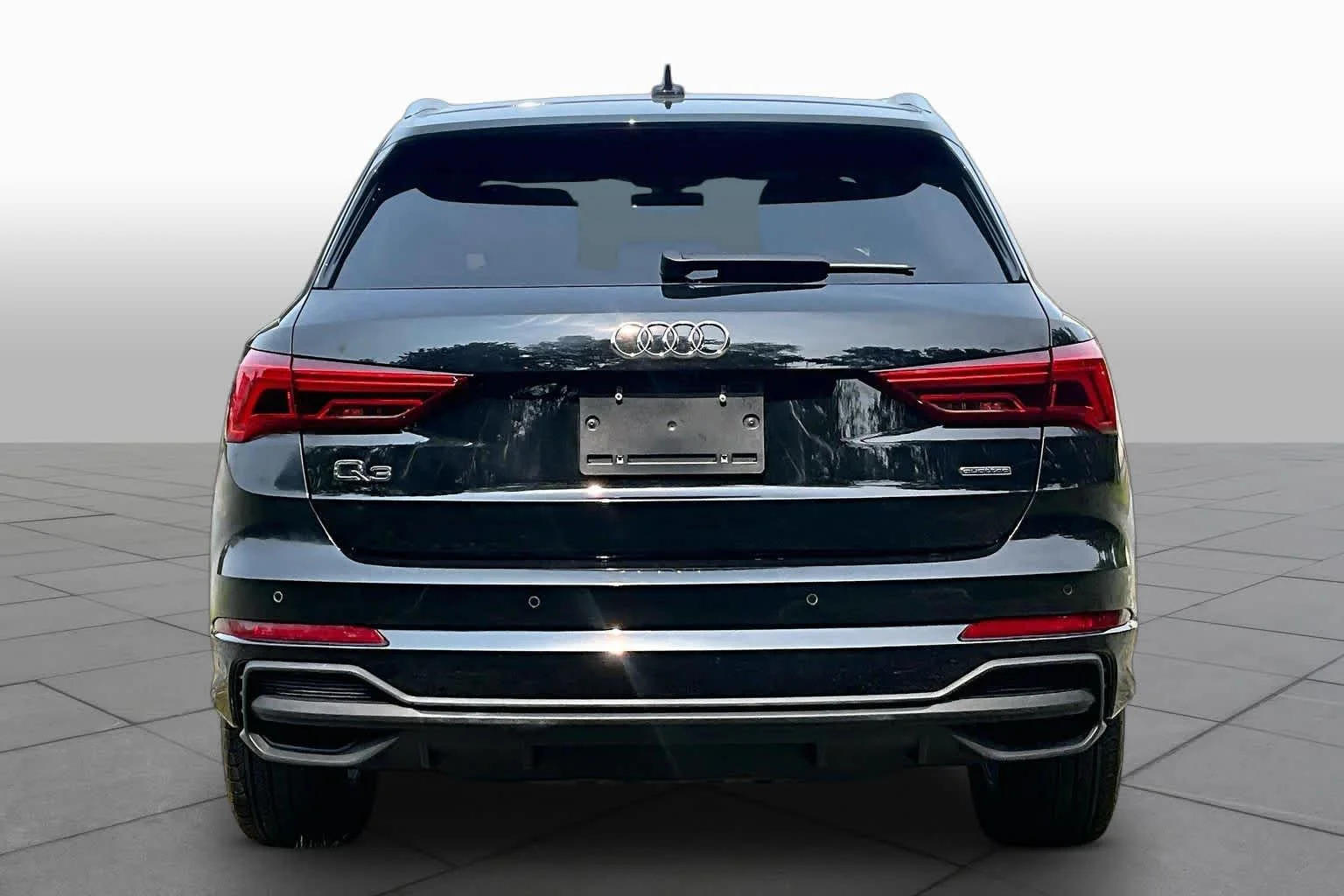 Used 2025 Mythos Black Metallic Audi S line Premium image 5