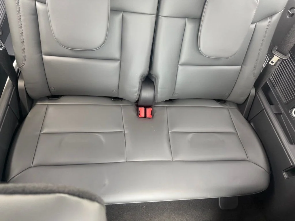 New 2026 Space White Metallic Ford Active image 46