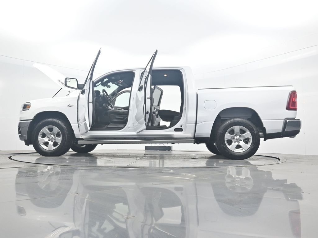 New 2026 Bright White Clear-Coat Exterior Paint RAM Big Horn/Lone Star image 48