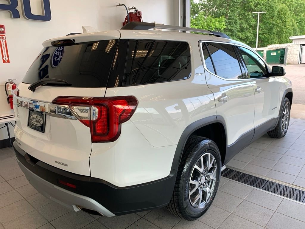 Used 2023 White GMC SLT image 19