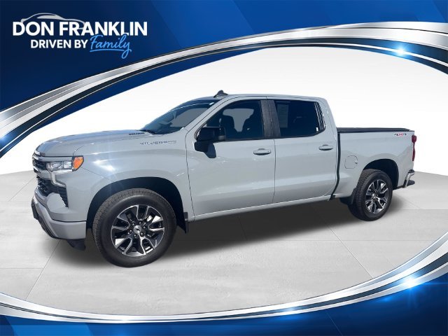 Used 2024 Gray Chevrolet RST image 1