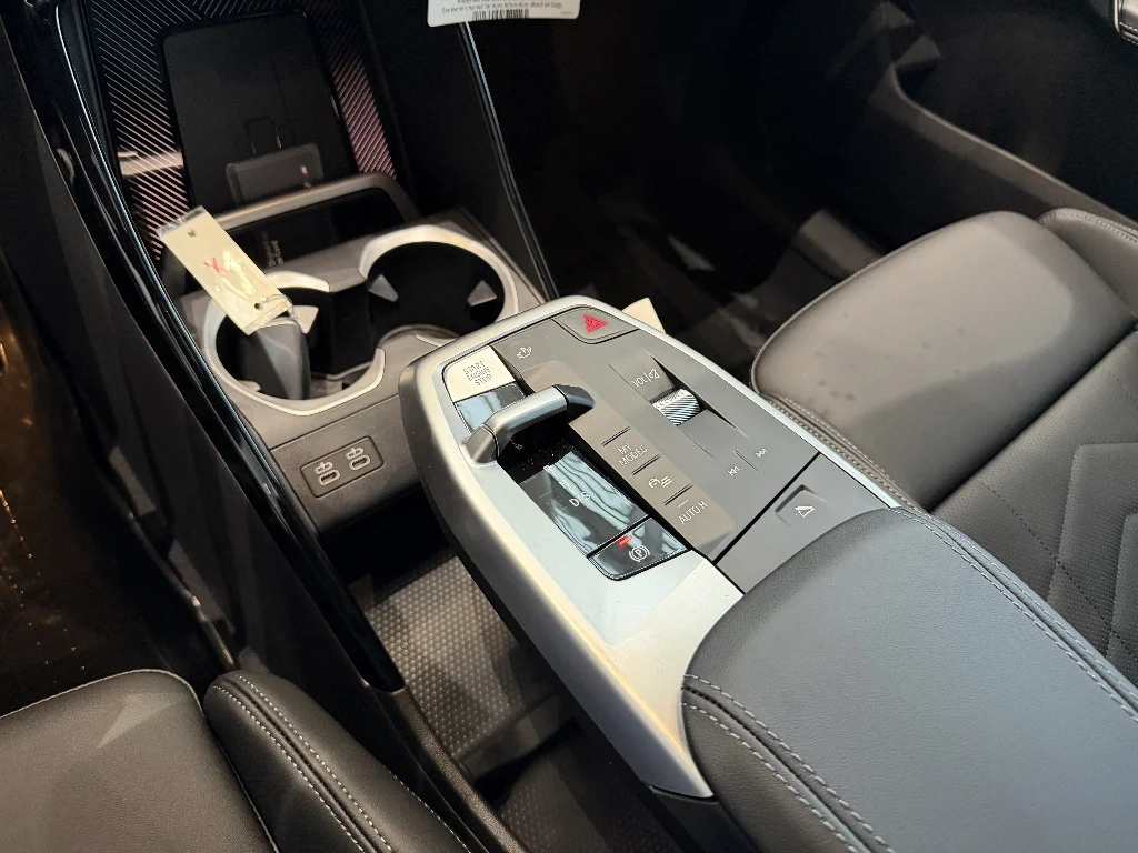 New 2026 Alpine White BMW xDrive28i image 10