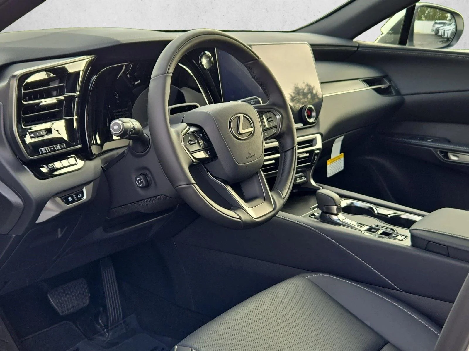 New 2026 Eminent White Pearl Lexus RX 450h+ PREMIUM AWD image 3