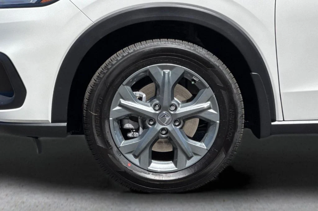 New 2026 Platinum White Pearl Honda LX image 25