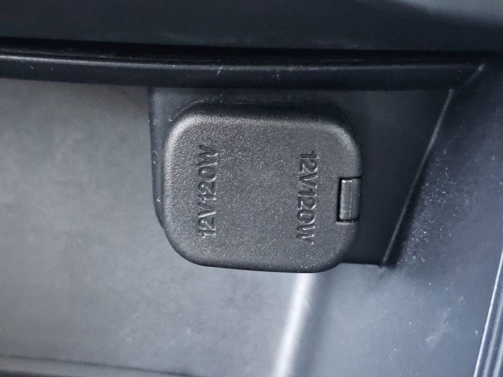 Used 2015 Meteor Gray Mica Mazda Sport image 13