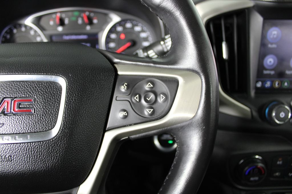 Used 2019 Black GMC Denali image 25
