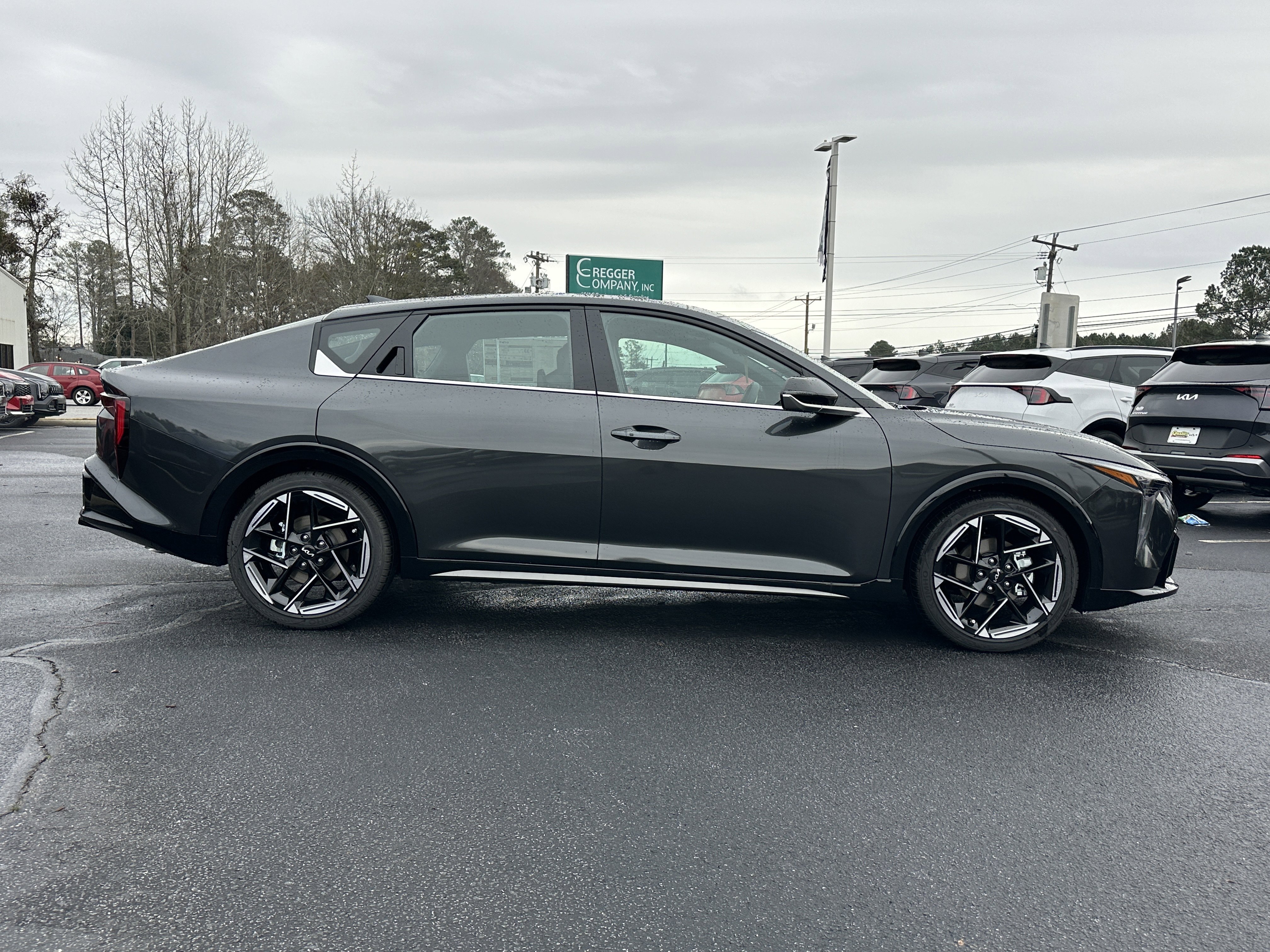 New 2026 Interstellar Gray Kia GT-Line image 9