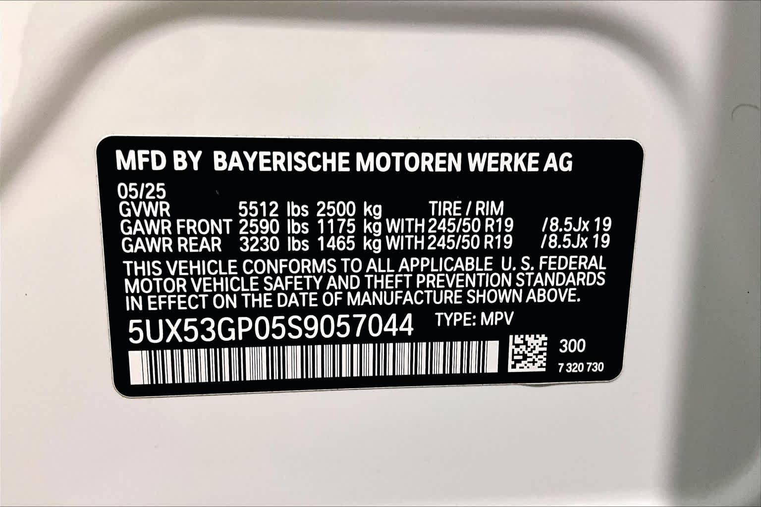 Used 2025 Alpine White BMW 30 xDrive image 33