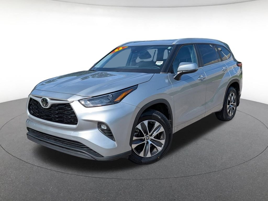 Certified Used 2023 Silver Toyota XLE image 1