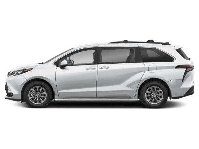 Used 2025 Wind Chill Pearl Toyota XLE image 6
