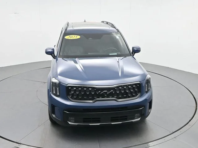 Used 2025 Black Kia SX-Prestige X-Pro image 32