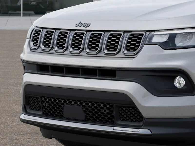 New 2026 Silver Zynith Metallic Clear-Coat Exterior Paint Jeep Latitude image 37