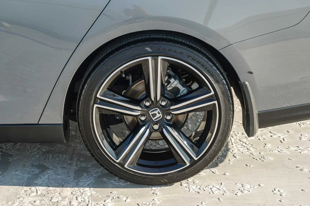 2023 Honda Accord Hybrid Sport - Photo 11