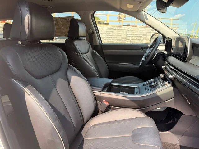 Used 2023 White Hyundai SEL image 26