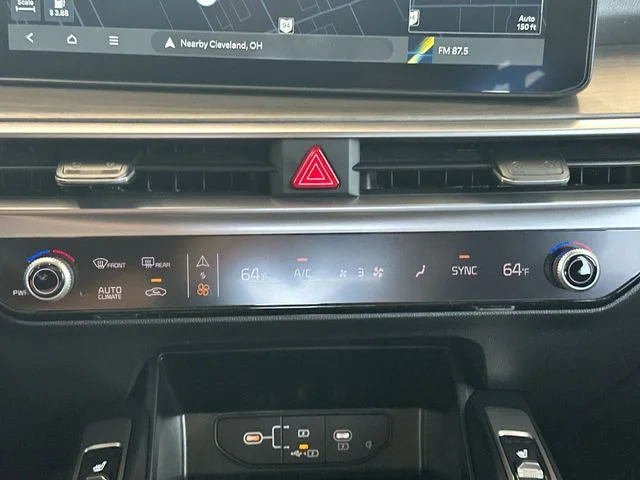 New 2026 Jungle Green Kia X-Line EX AWD image 19