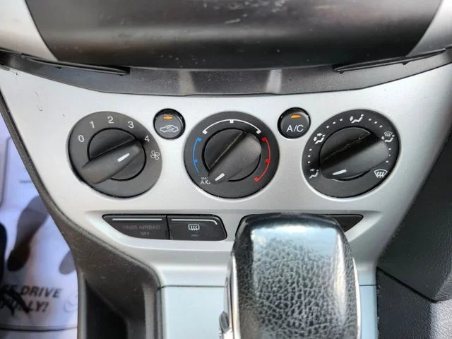Used 2014 White Ford SE image 26