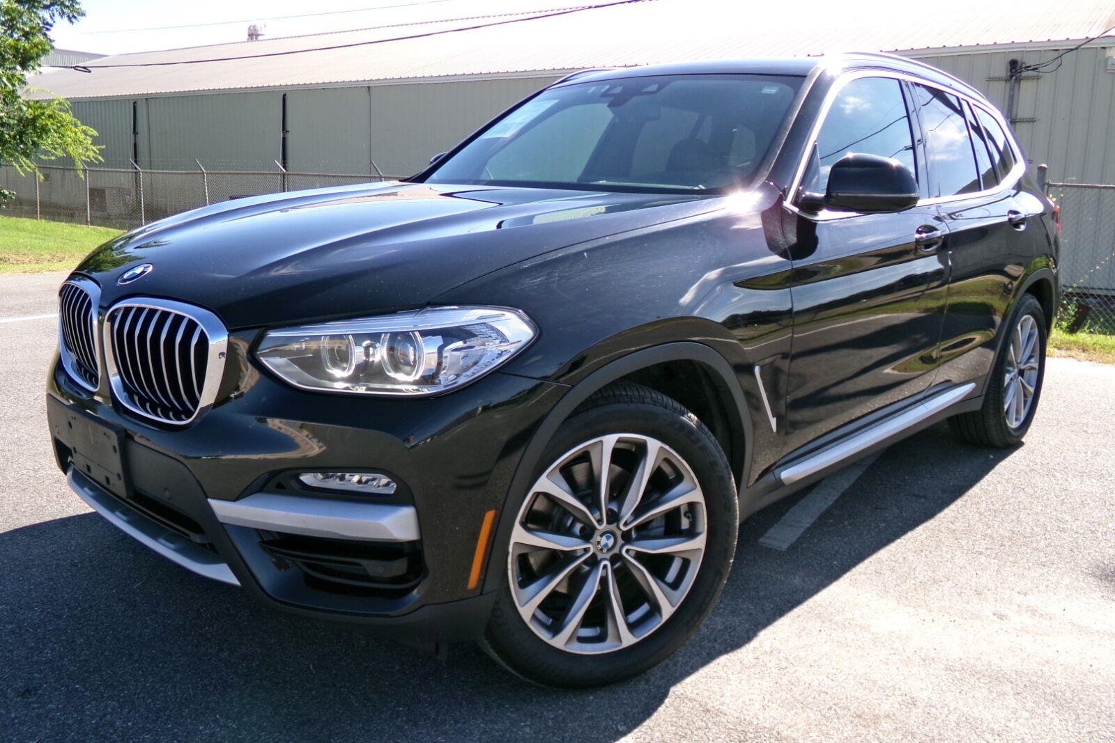 Used 2019 Jet Black BMW xDrive30i image 1