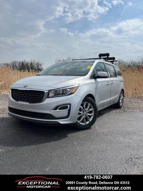 2020 Kia Sedona EX's photo