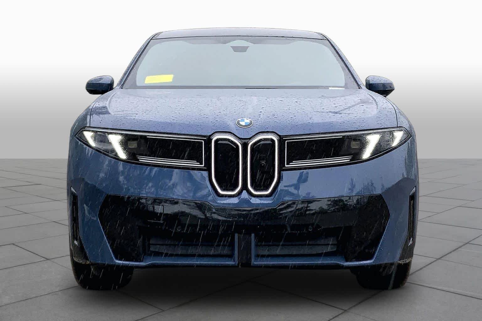 New 2027 Ocean Wave Blue Metallic BMW 50 xDrive image 3