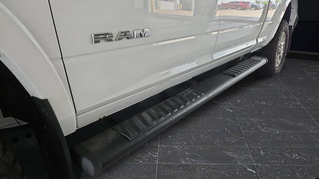 Used 2020 Bright White Clearcoat Ram Laramie image 42