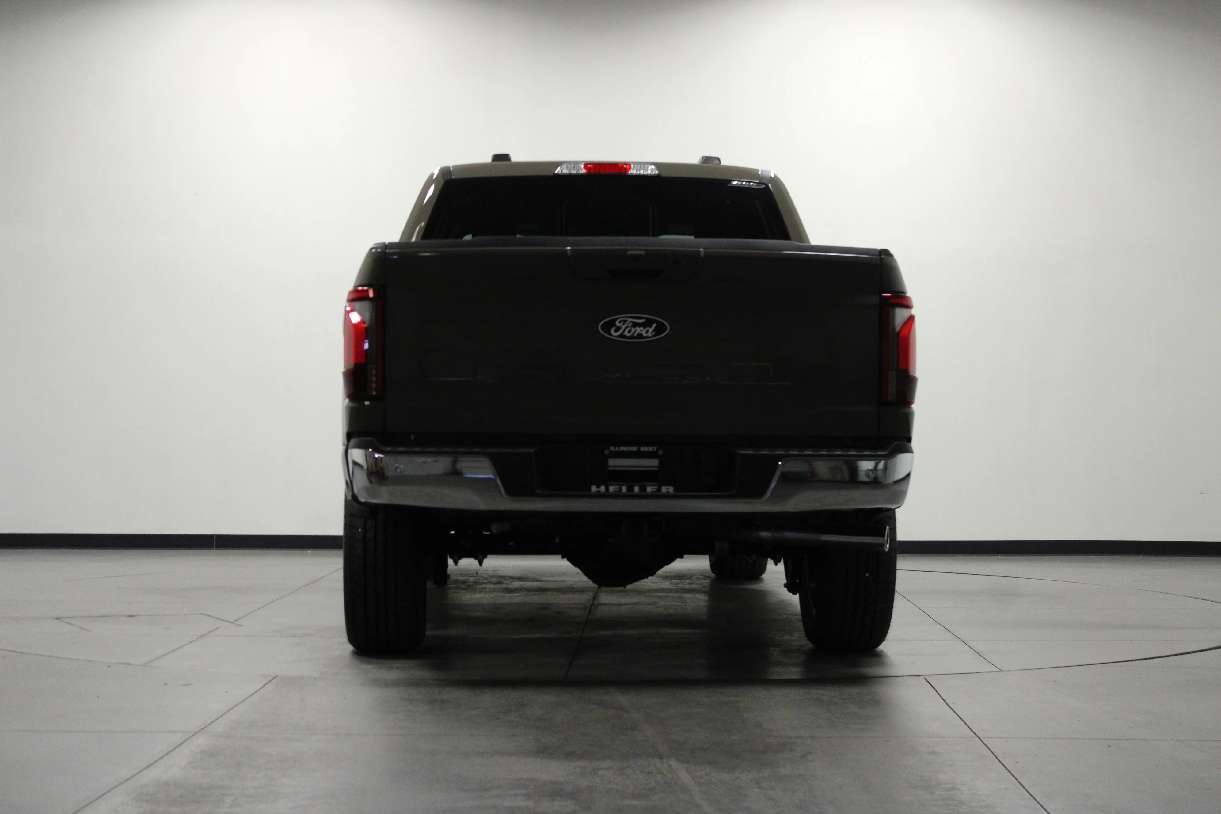 New 2026 Marsh Gray Ford Lariat® image 5