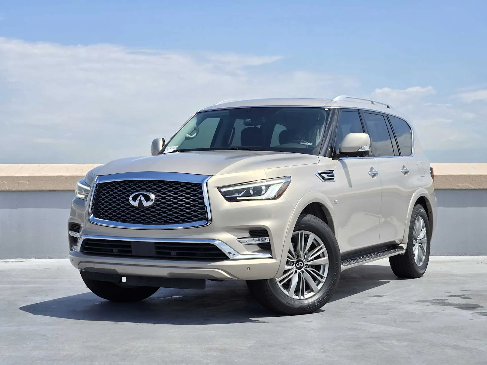 2018 INFINITI QX80 -'s photo