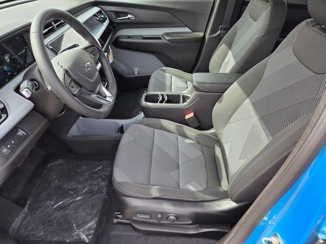 2027 Chevrolet Bolt LT - Photo 6