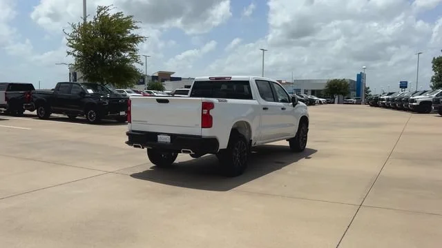 New 2026 Summit White Chevrolet LT Trail Boss image 9