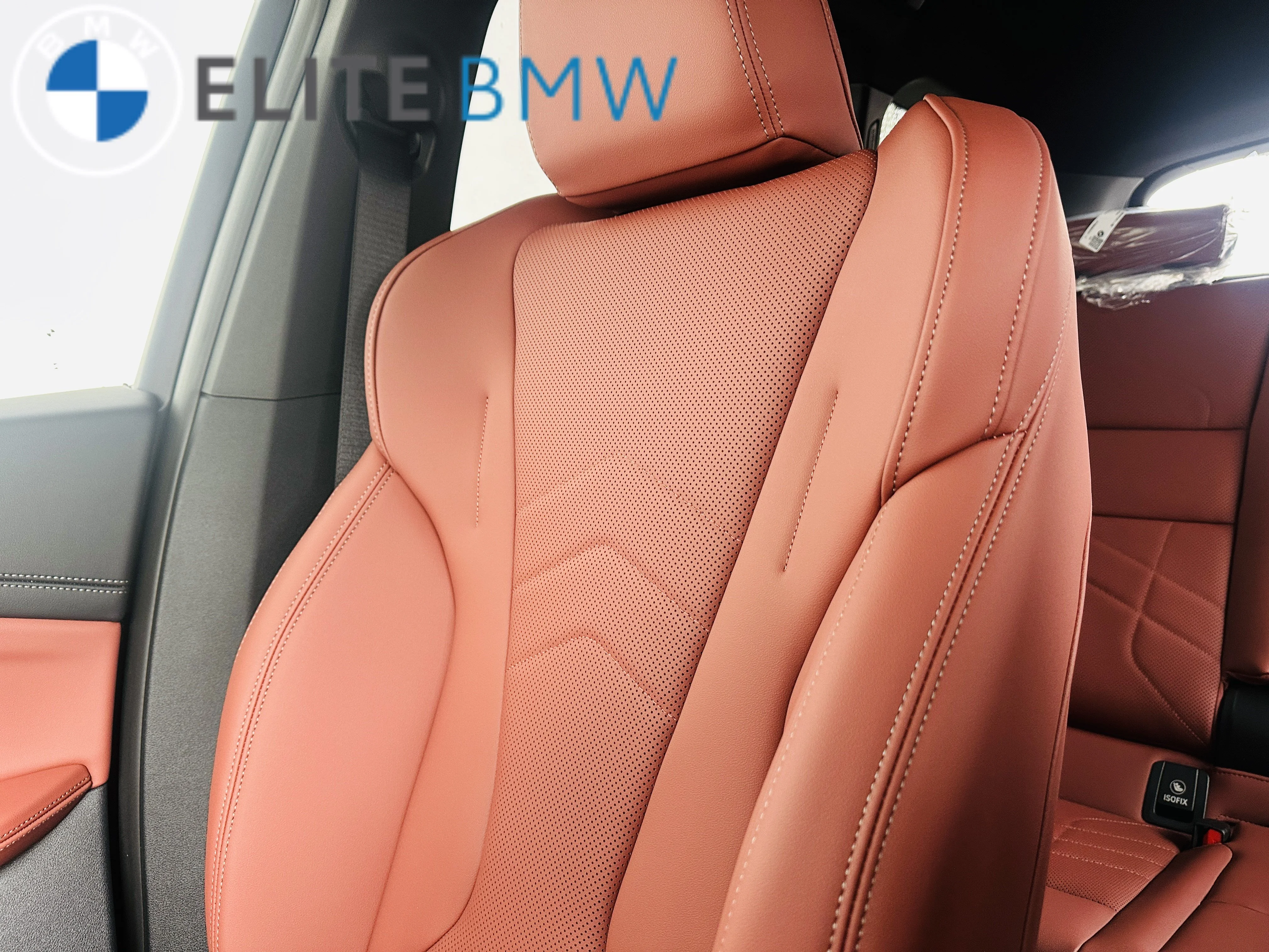 Used 2026 Alpine White Non-Metallic BMW xDrive28i image 6